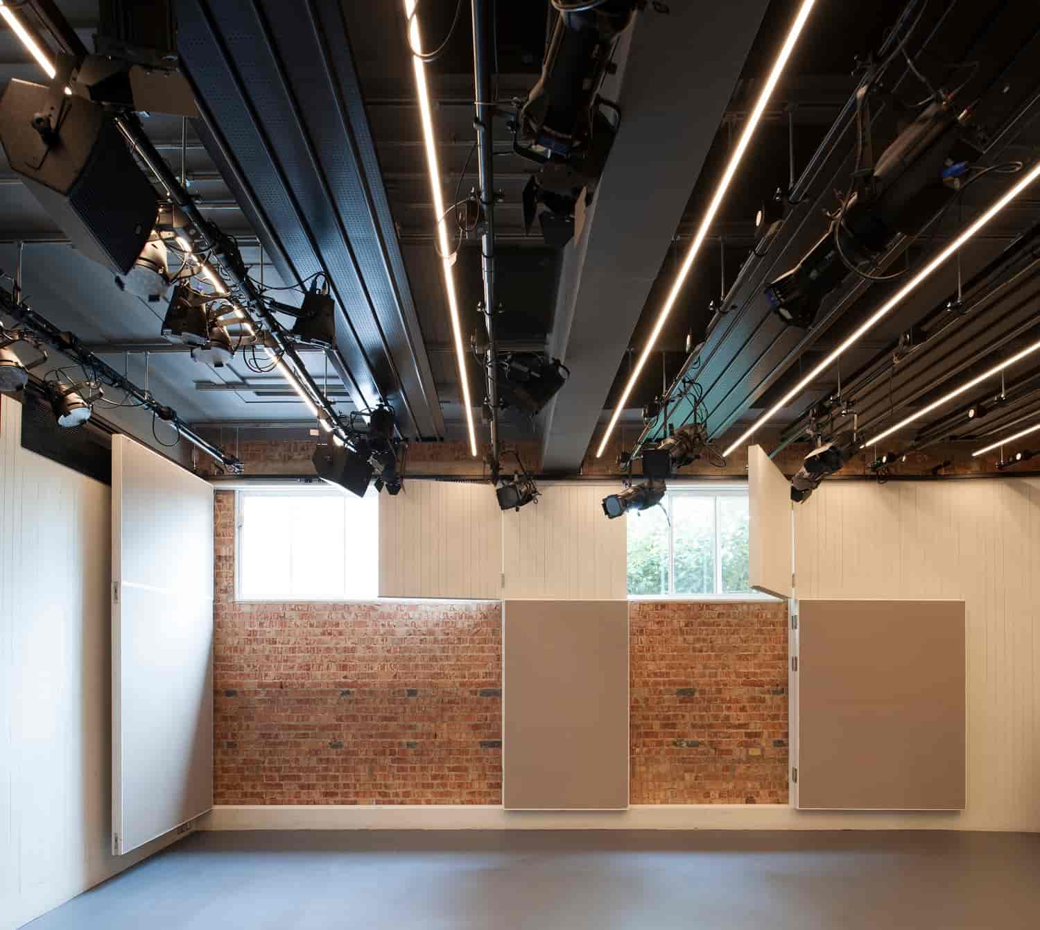 Bush Theatre - image