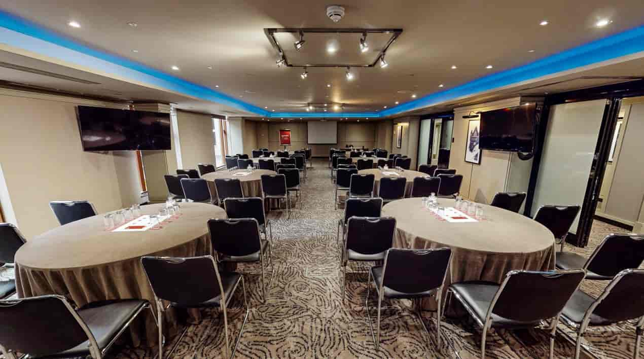 Leonardo Royal Hotel London City - image
