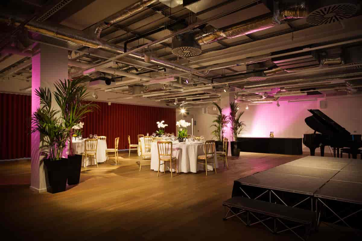 Auditorium - Level 6 Foyles  - image