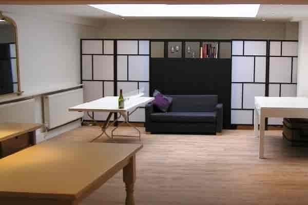 White Hart Wine Room - image