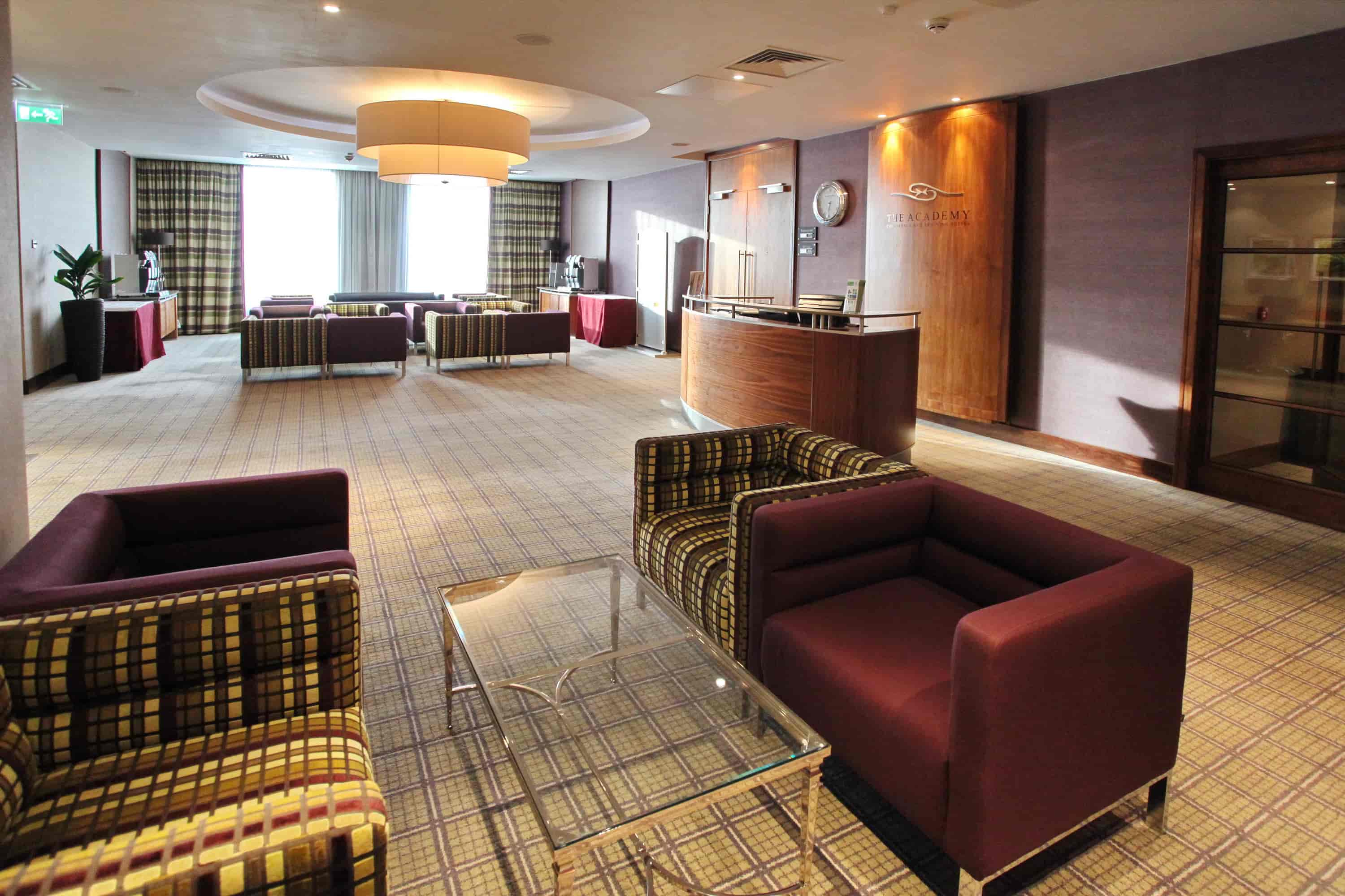 Crowne Plaza Reading - image