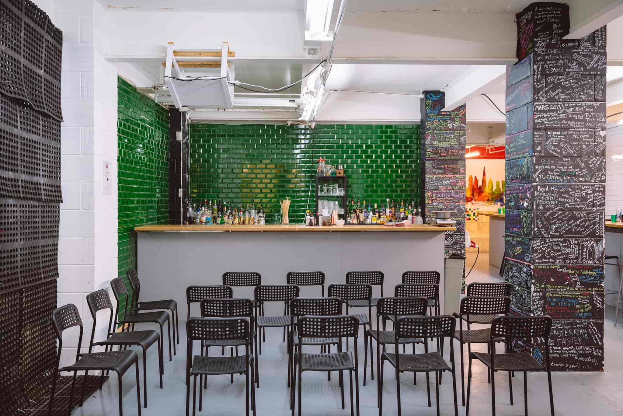 London Bartender School - image