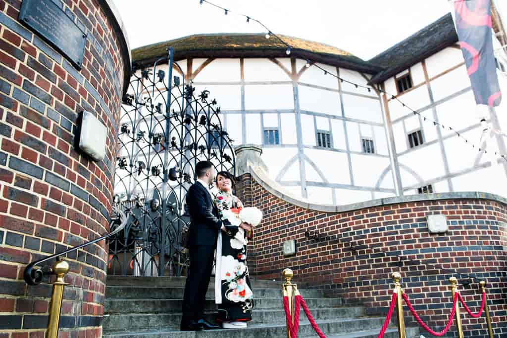 Swan at The Globe - image