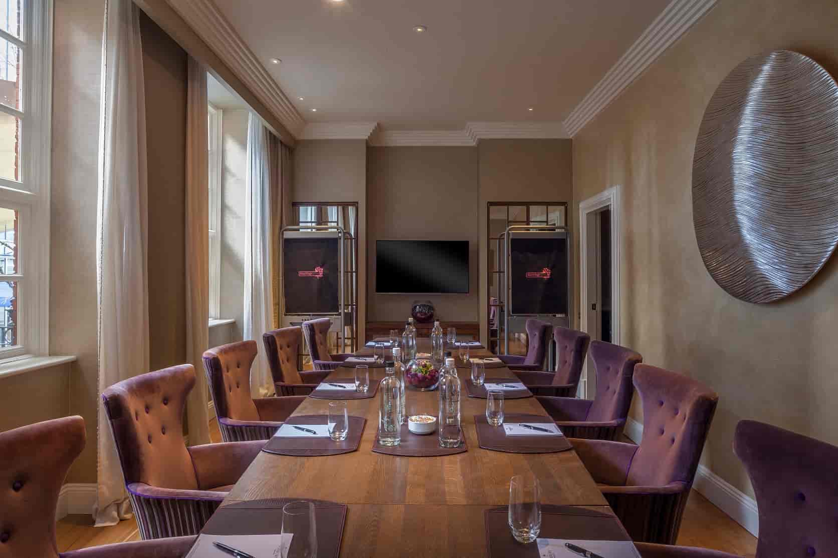 The Roseate, Reading - image