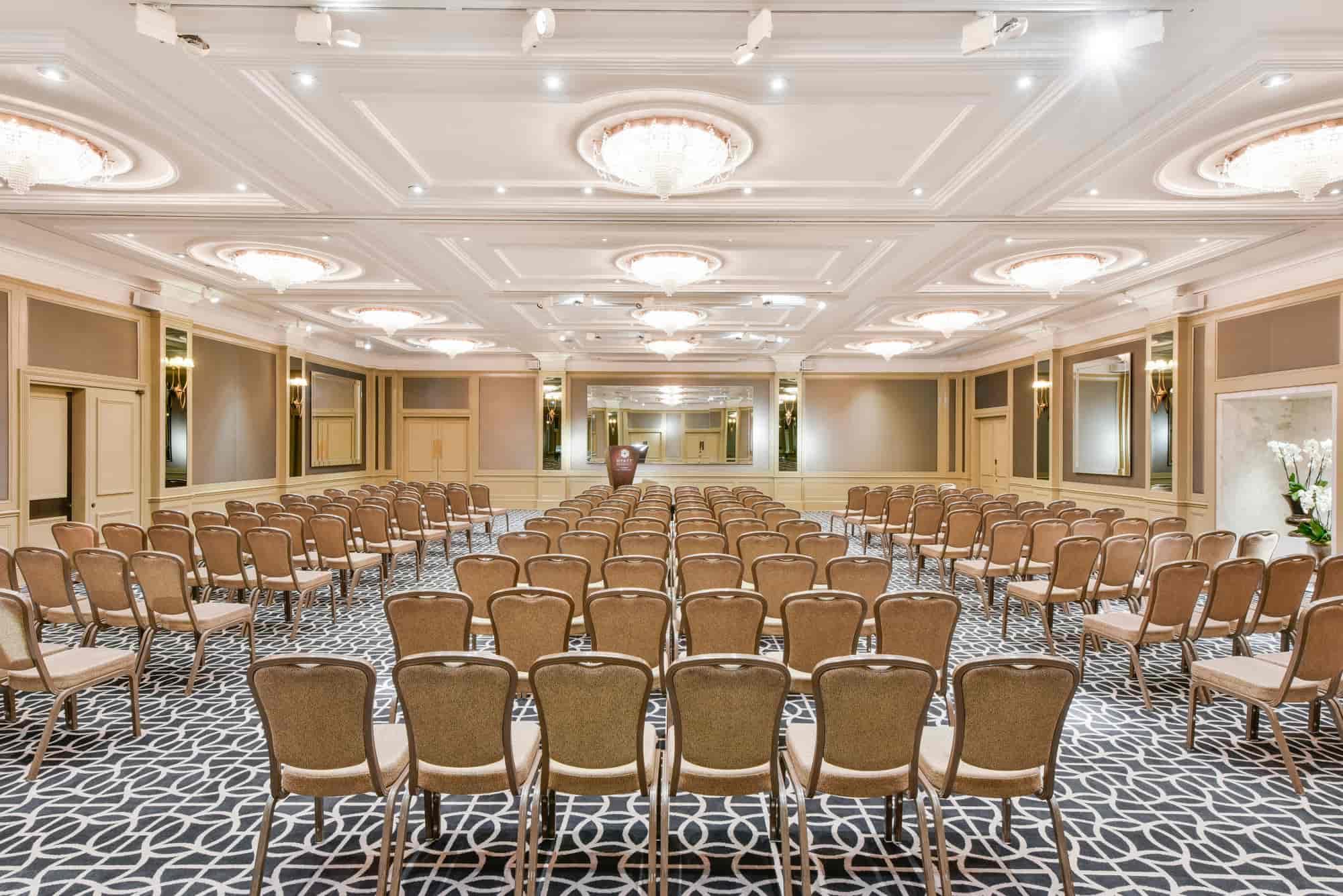 Hyatt Regency London - The Churchill - image
