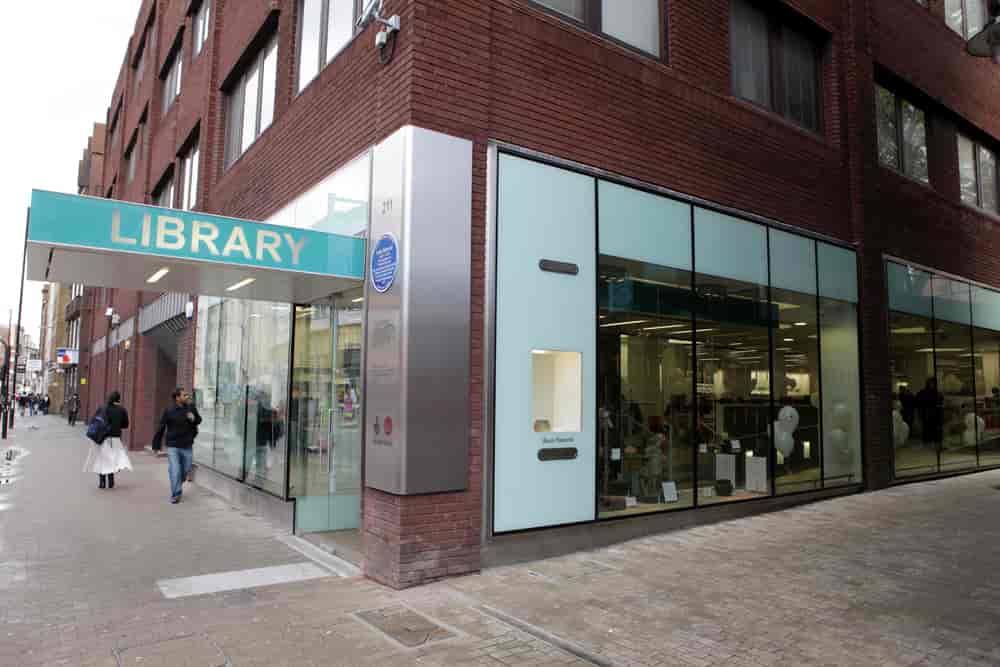 John Harvard Library - image