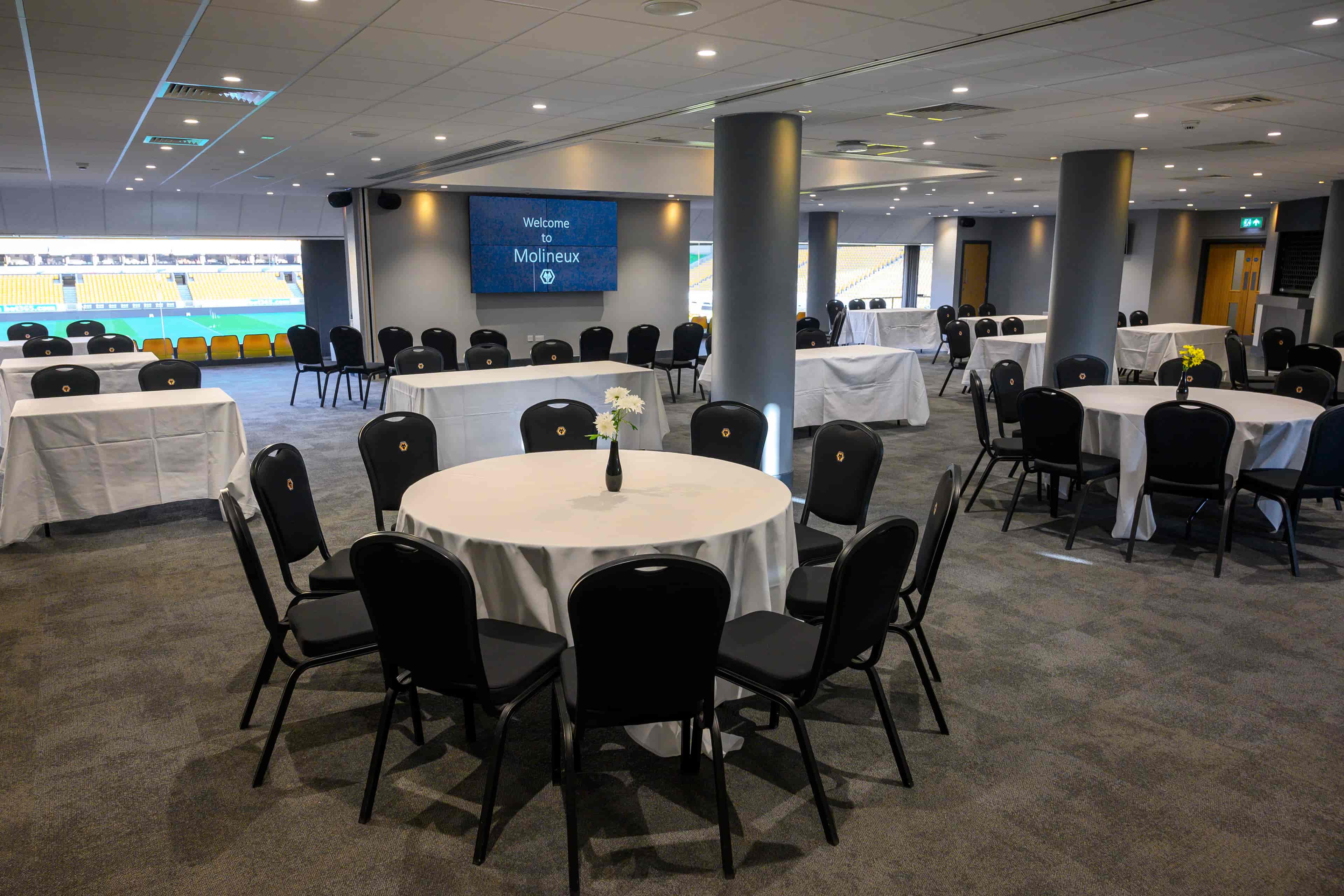 Molineux Stadium, Wolverhampton Wanderers FC - image
