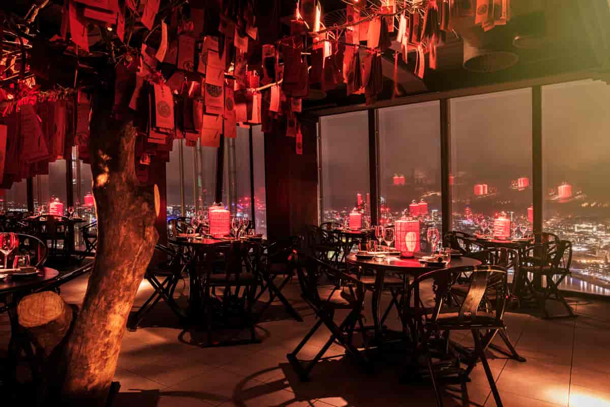 Hutong - image