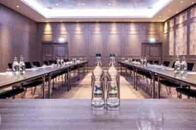 Doubletree by Hilton London Kingston upon Thames - image