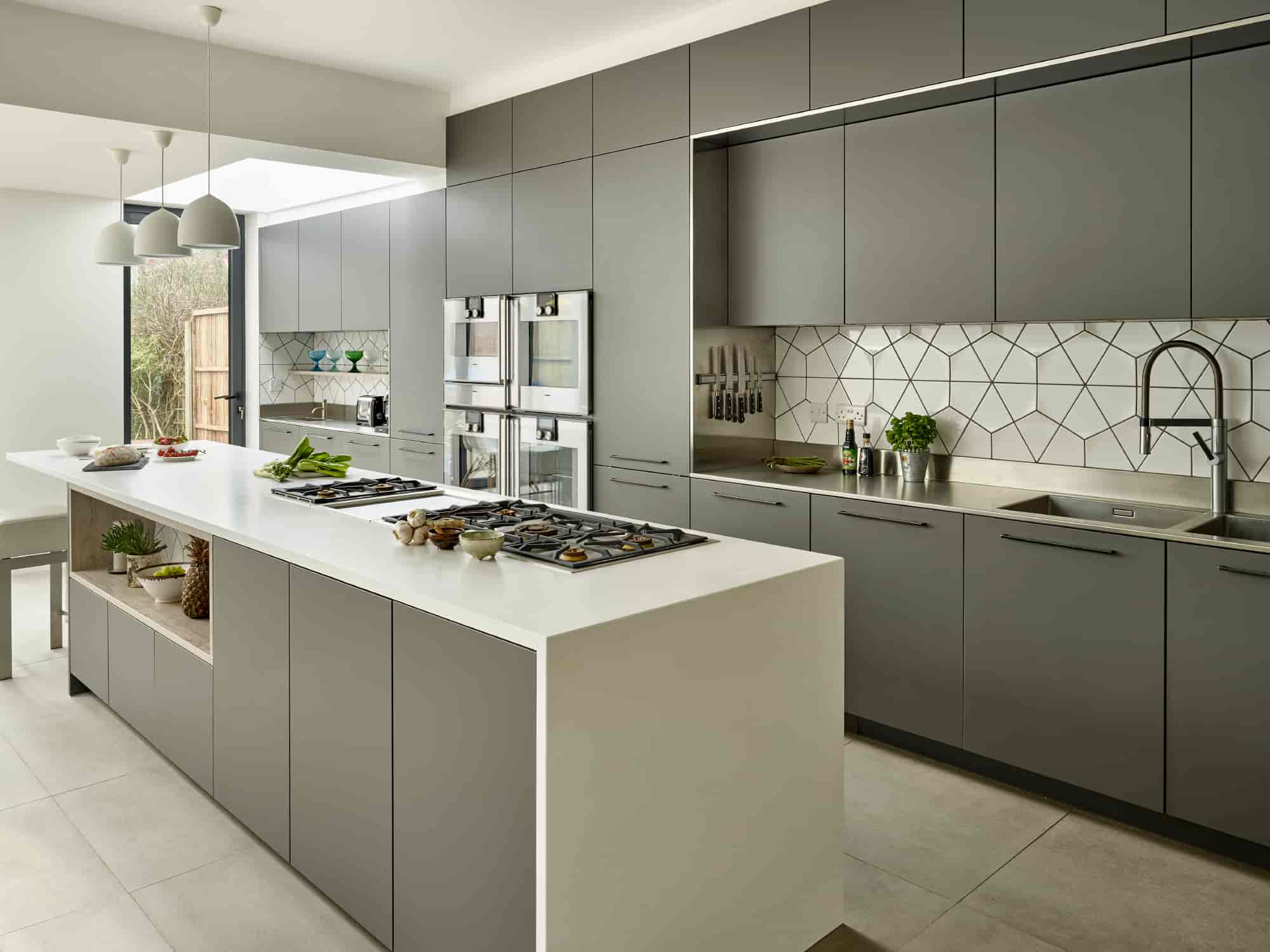 Beautiful home kitchen and cookery school - image