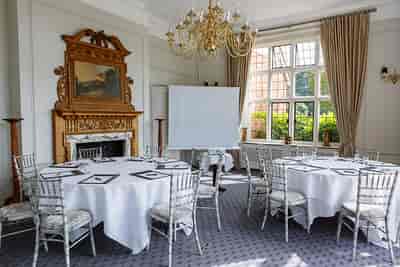 Greenwoods Hotel & Spa - image