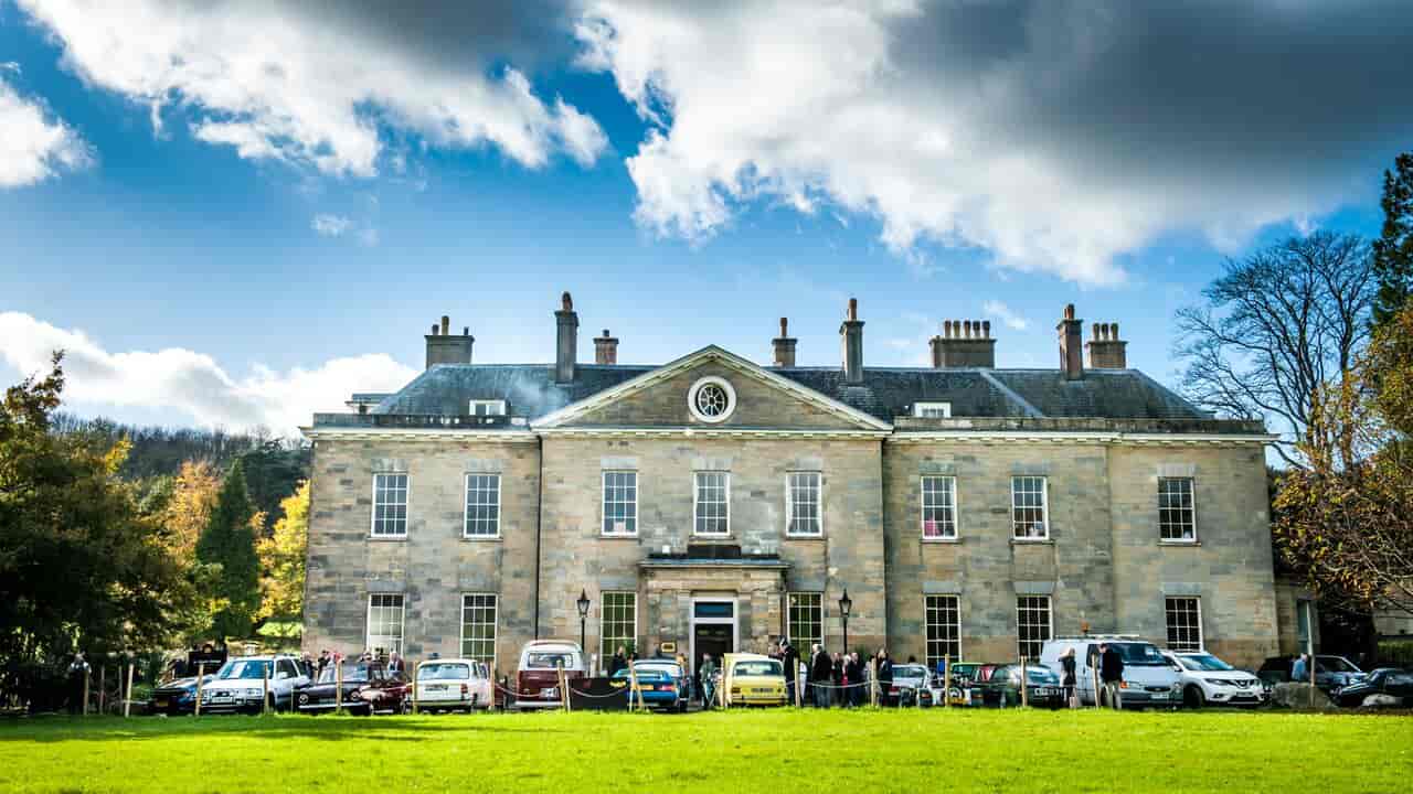 Proud Country House - image