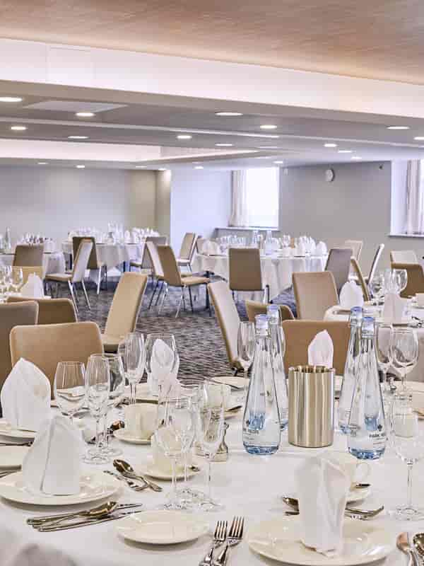 Park Regis Birmingham - image