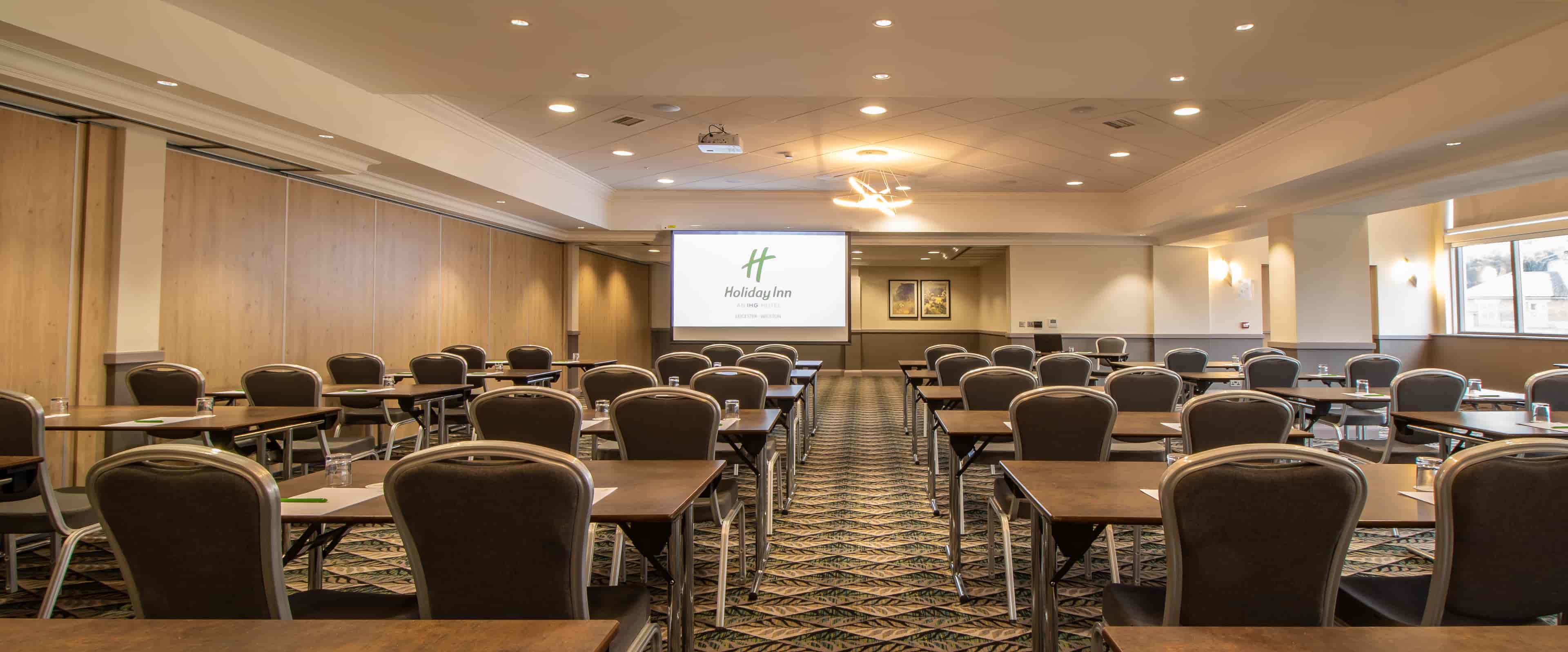 Holiday Inn Leicester Wigston - image