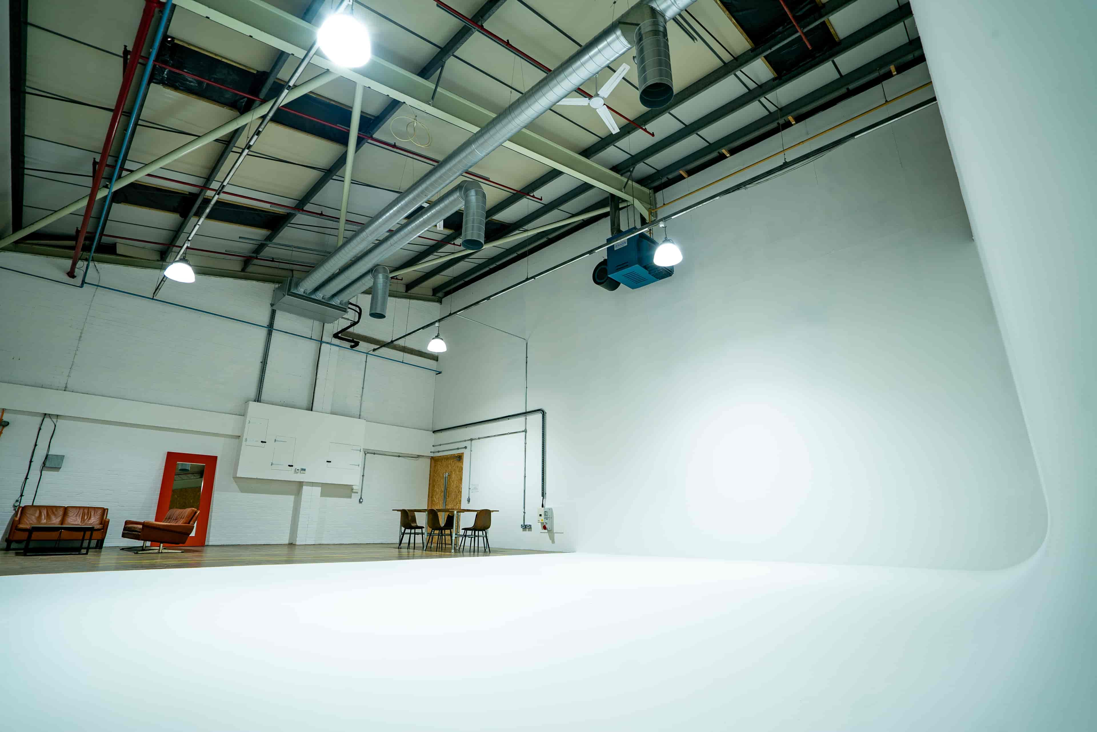 [Un.titled] Studio - image