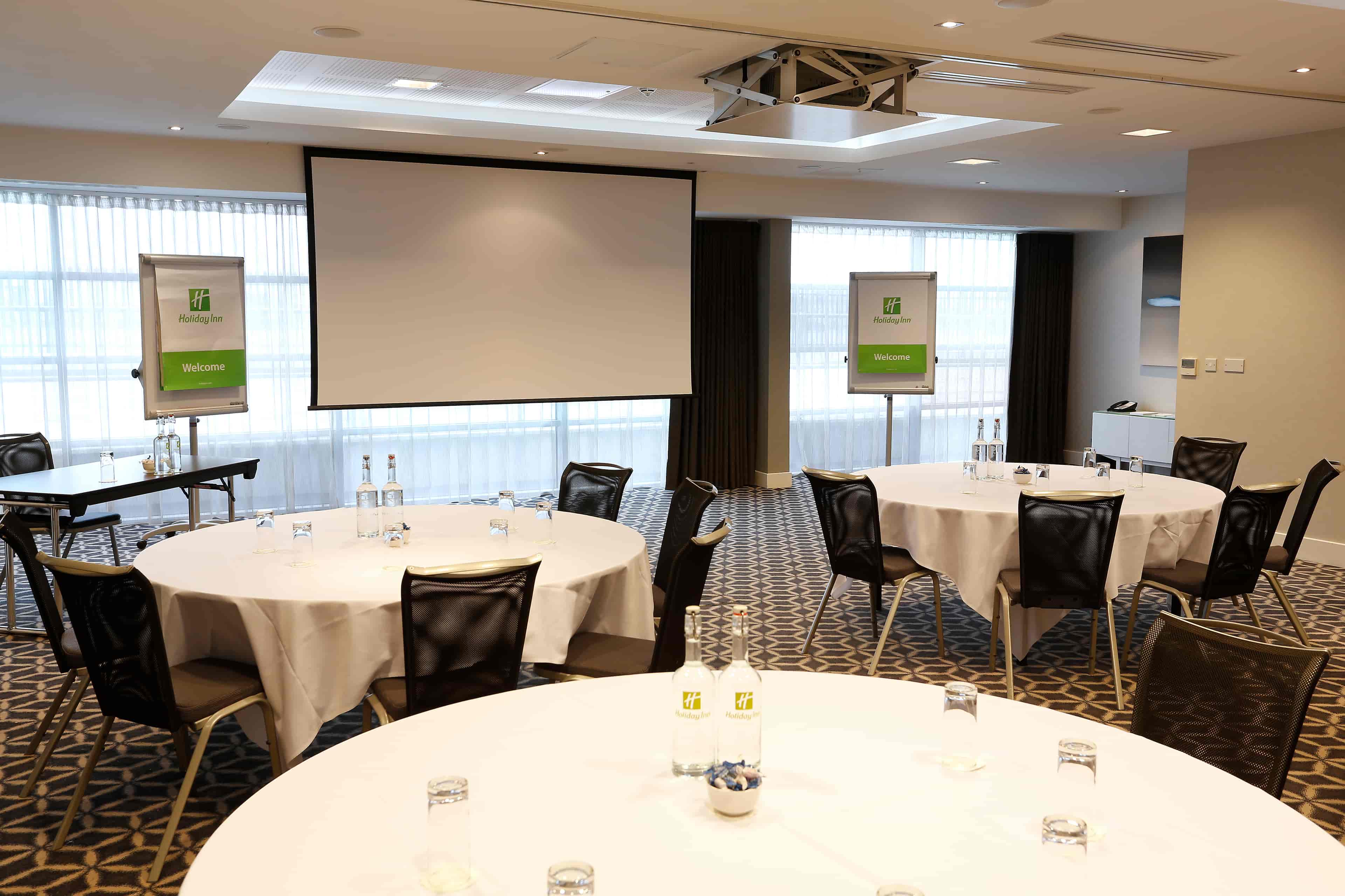 Holiday Inn Southend - image