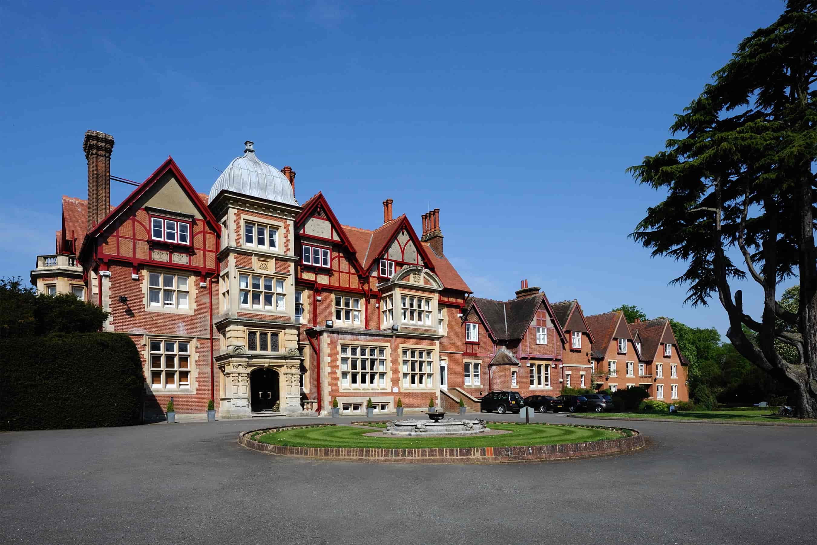 Pendley Manor - image