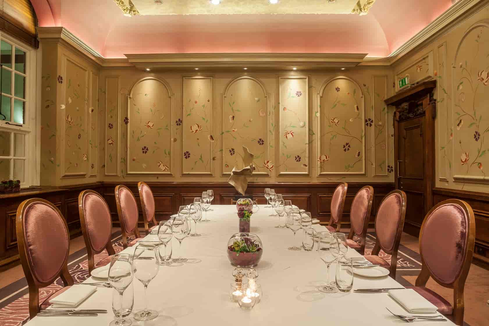 The Roseate, Reading - image