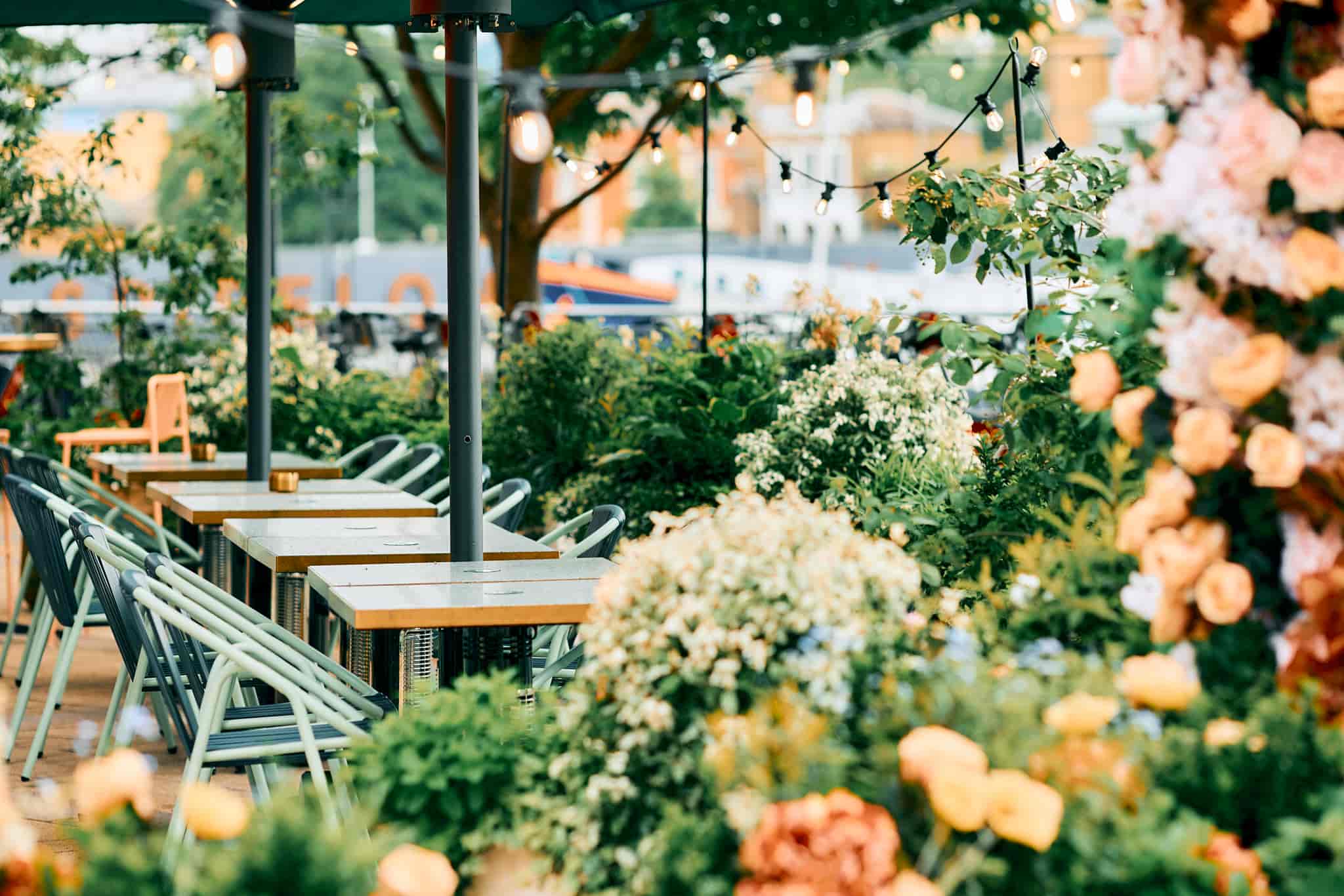 Clays Canary Wharf - image