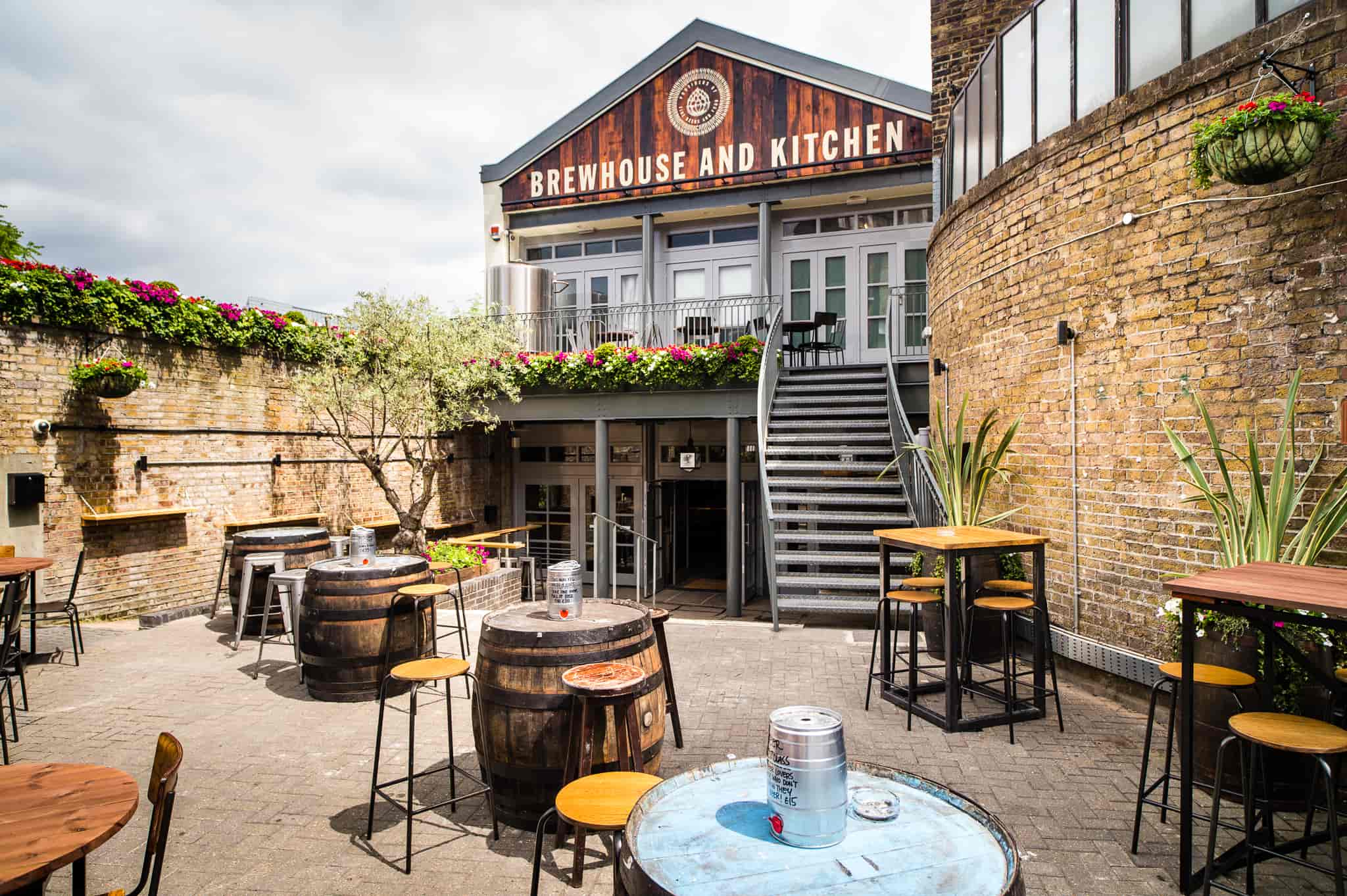 Brewhouse & Kitchen Highbury - image