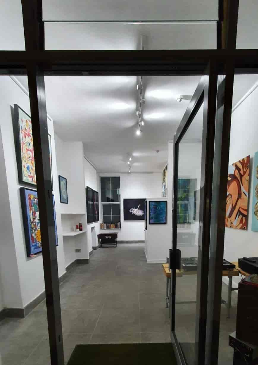 Seven9Three Gallery - image