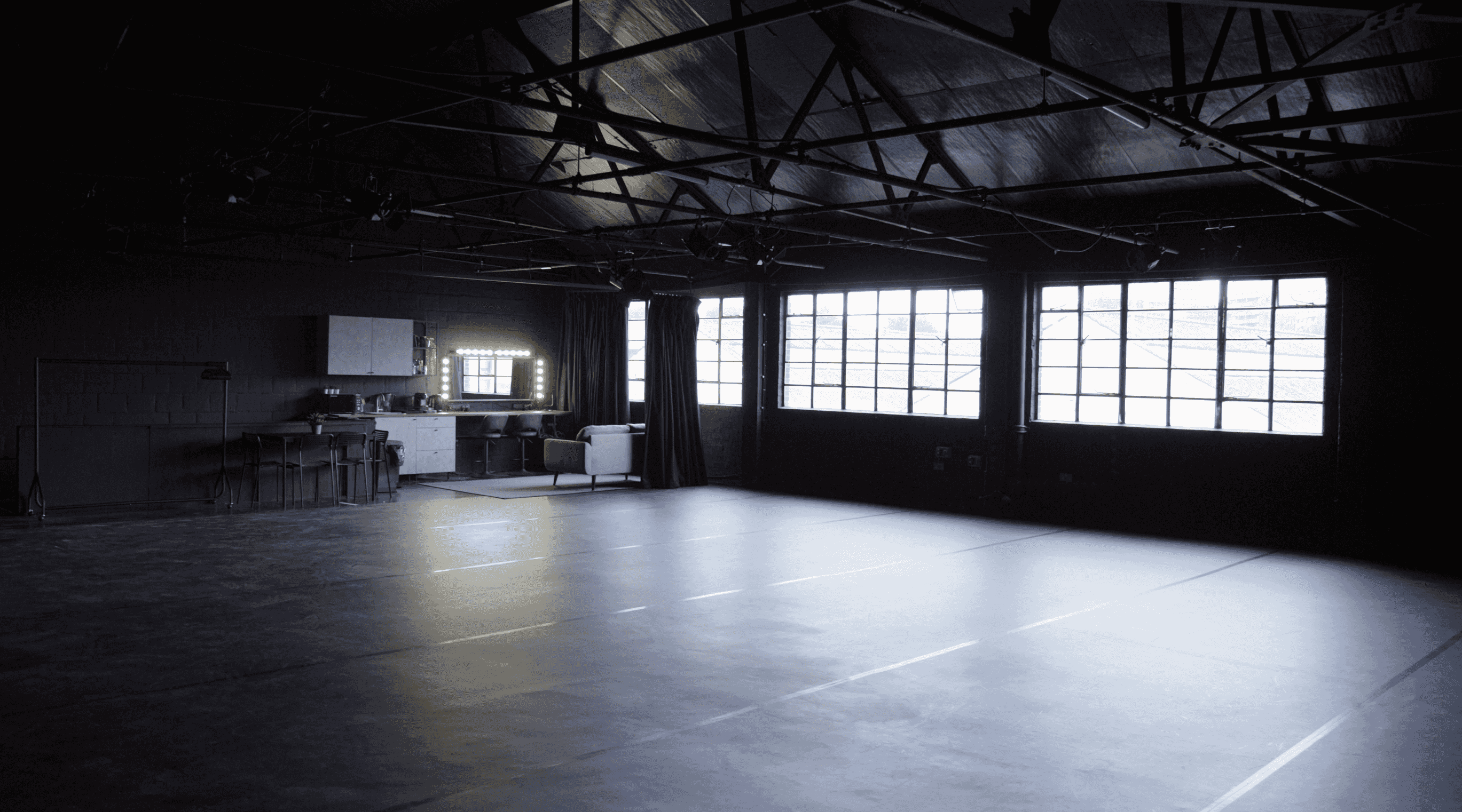 Klatch Studio - Black Box - image