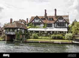 Riverside Mansions - image