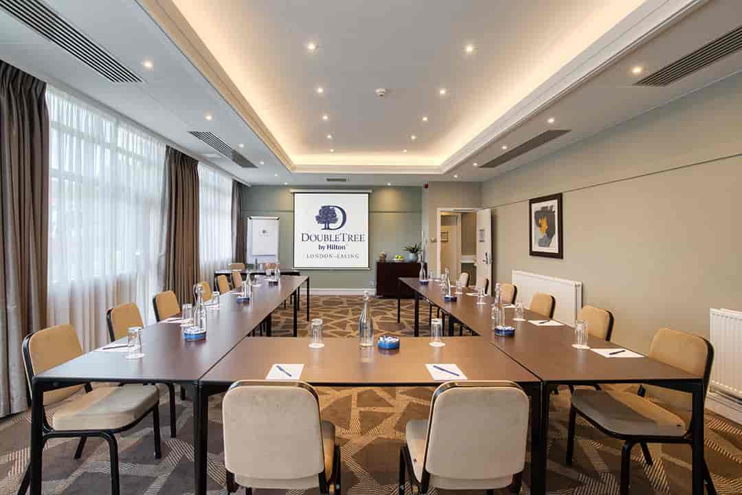 DoubleTree by Hilton London Ealing - image