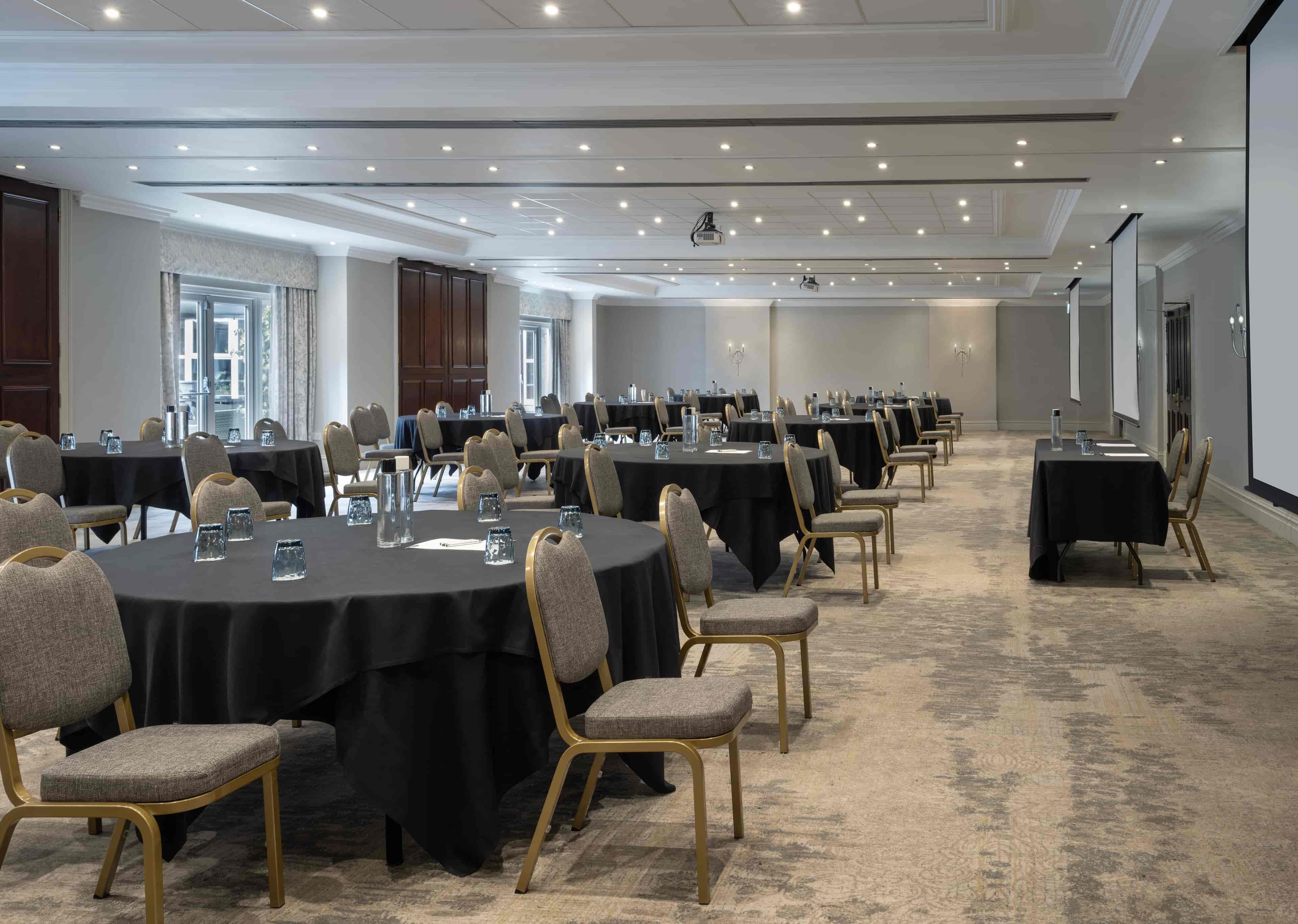 Delta Hotels by Marriott Worsley Park Country Club - image