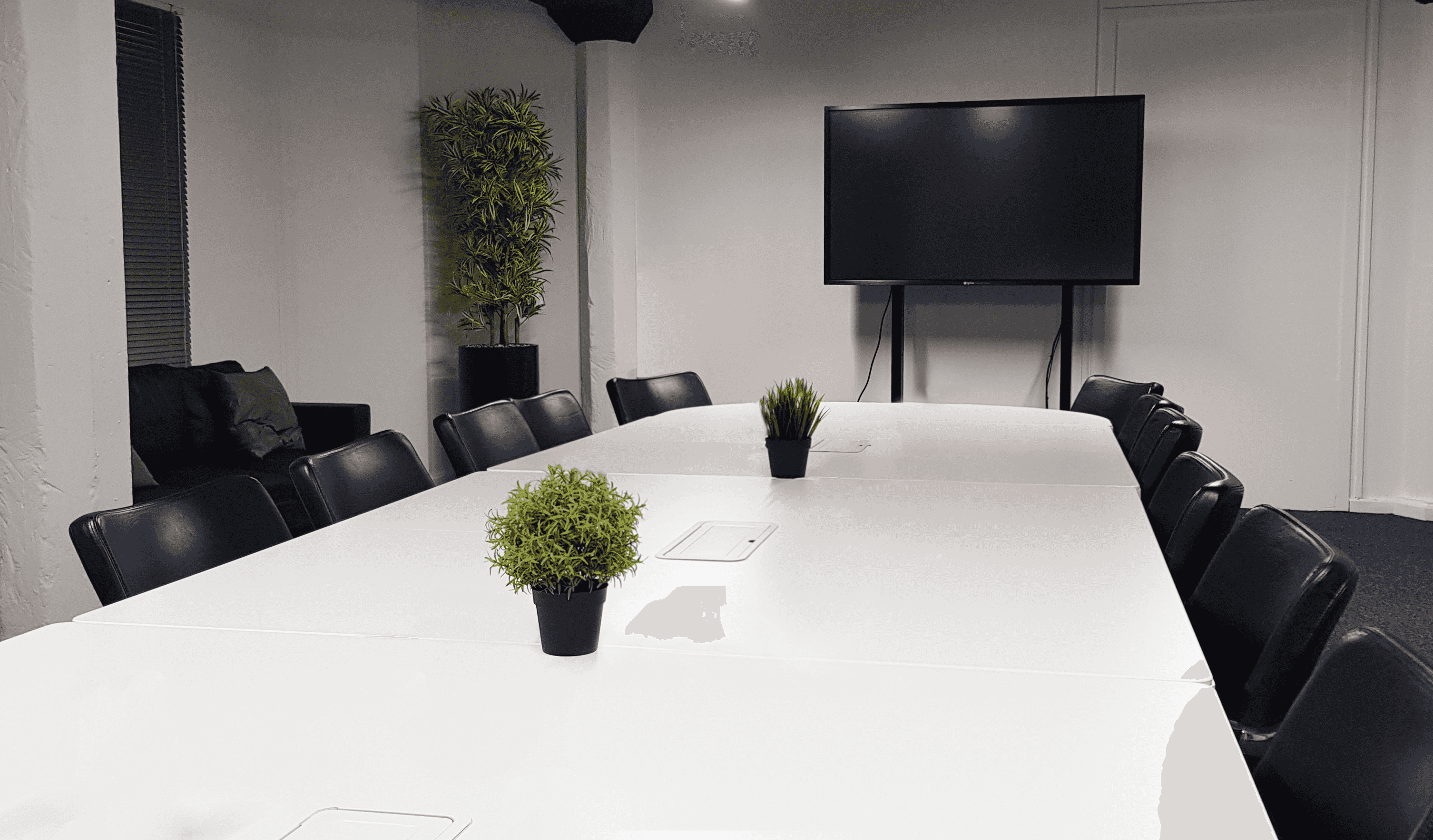 Glasgow Training Rooms - image