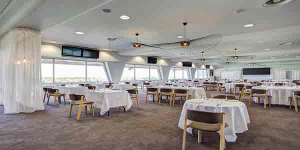 Sandown Park Racecourse - image
