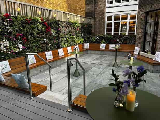 No.11 Cavendish Square - image
