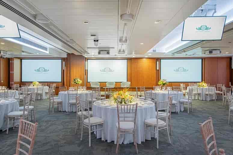 No.11 Cavendish Square - image