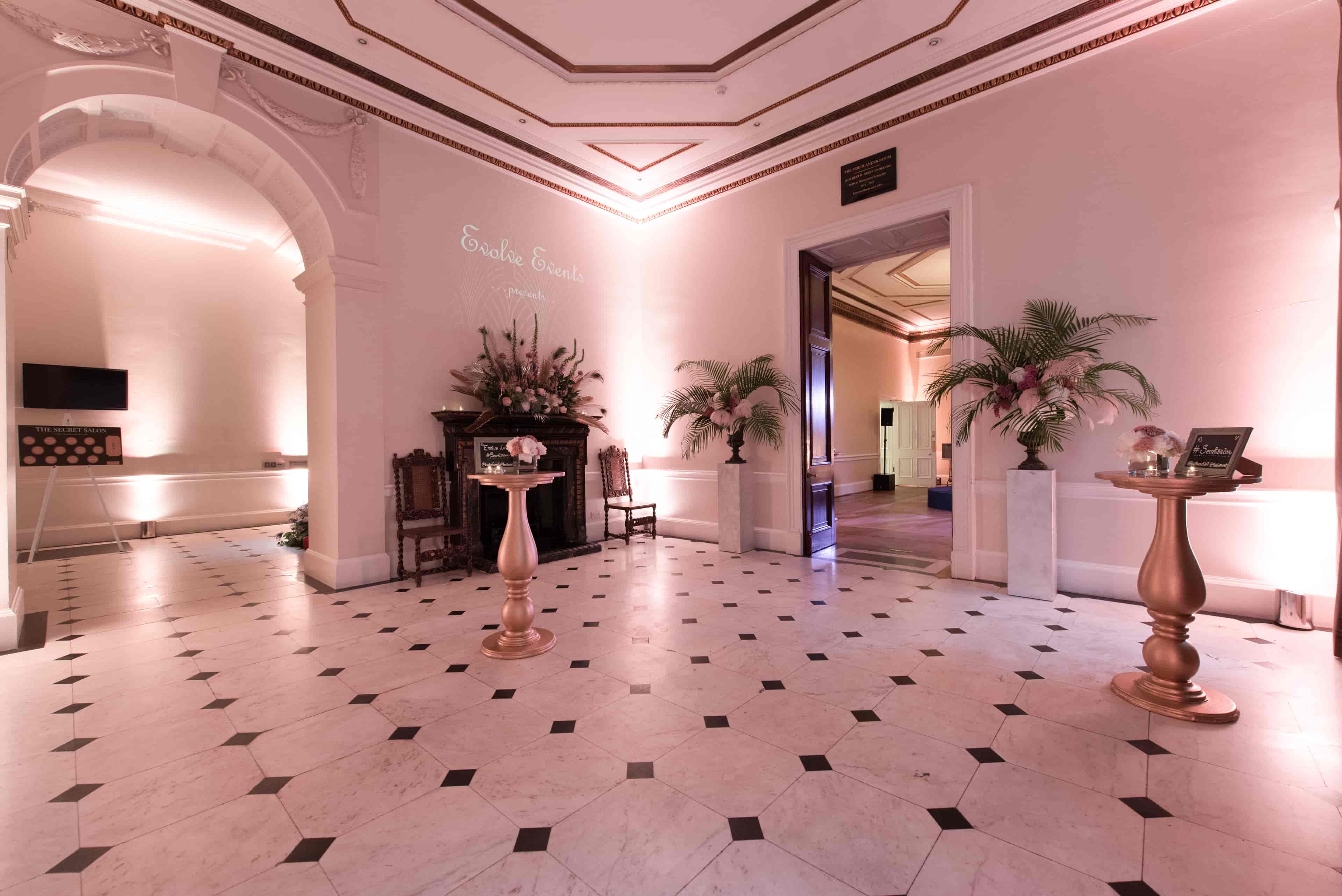Kent House Knightsbridge - image