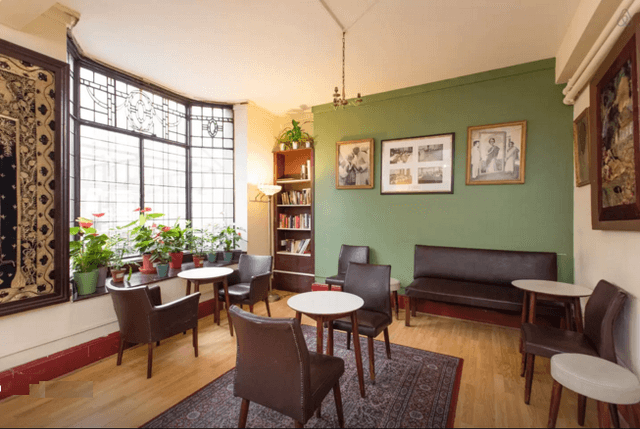 Lounge - image