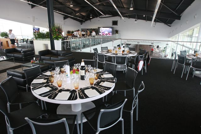 Hall 4 and Hall 4 mezzanine - image
