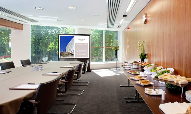Dining & Bars - image