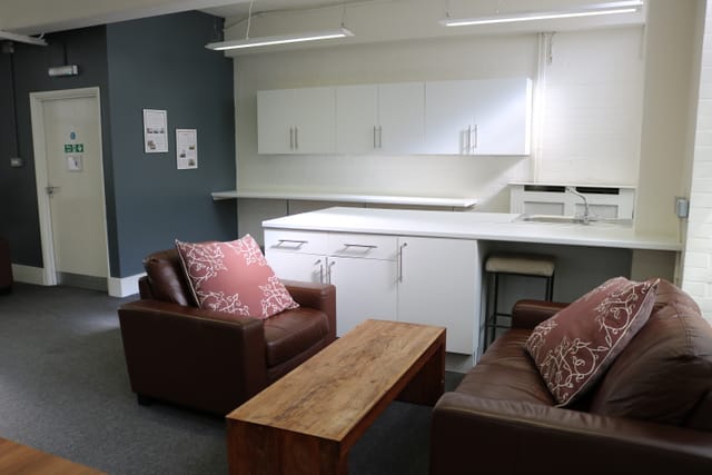 Portman Lounge - image