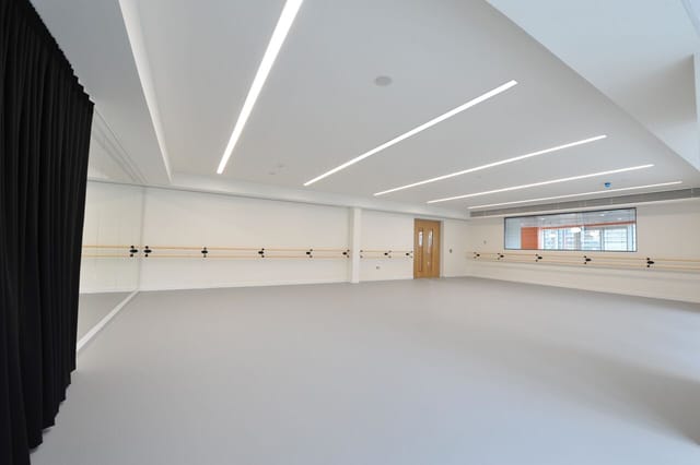 Espinosa Studio - image