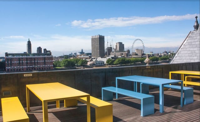 Lounge & Balcony - image