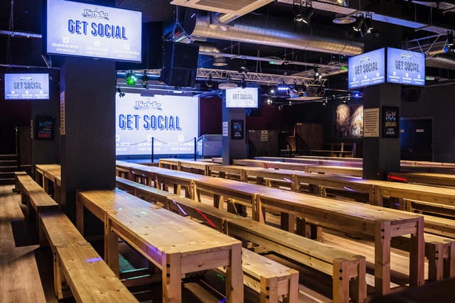 Bierkeller Bar - image