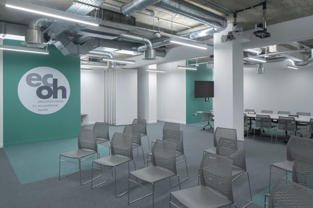 Large room - image