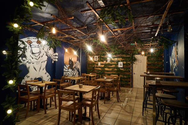 Secret Garden Room - image