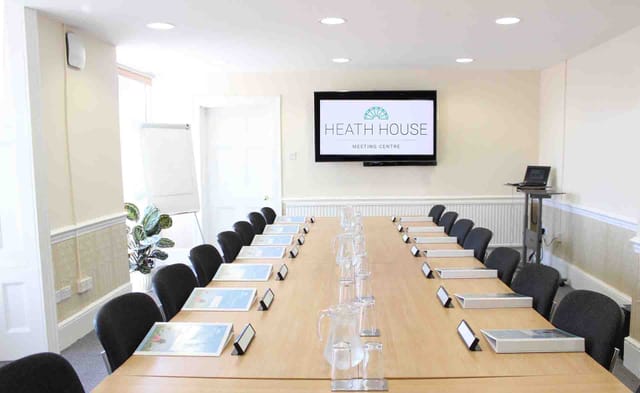 Bromley Meeting room - image