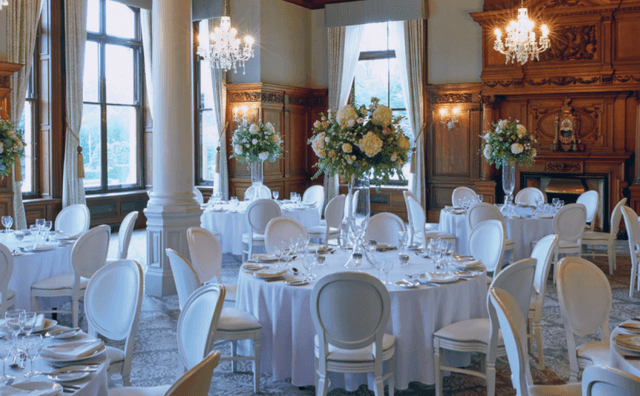 Oak room - image