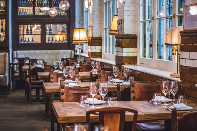 Main restaurant - image