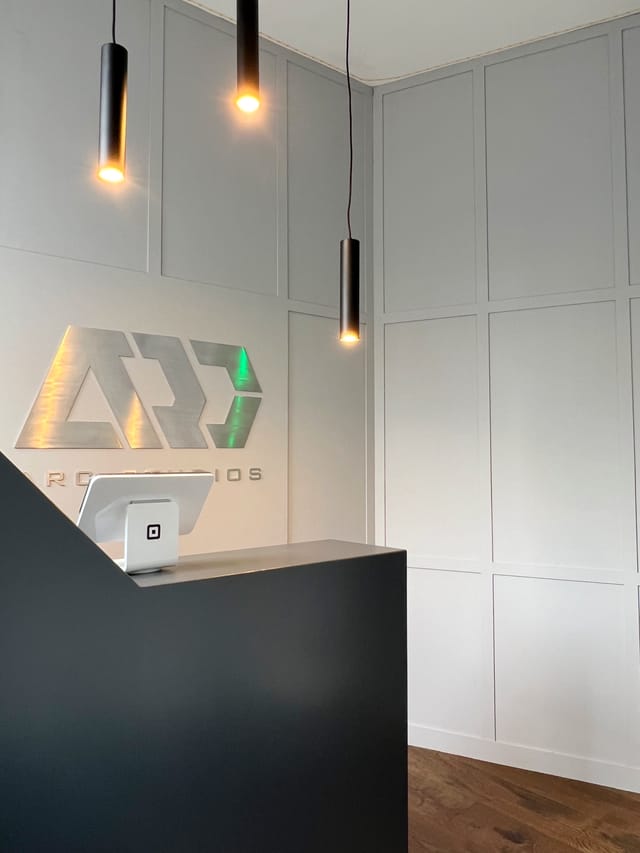 Studio 1 - image