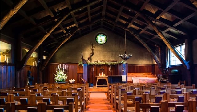 Historic Arts & Crafts Chapel - image