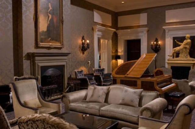 Drawing Room & Library - image