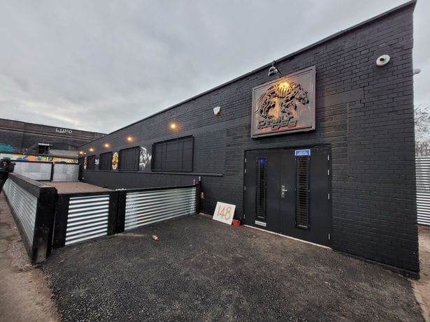 Beer garden - image